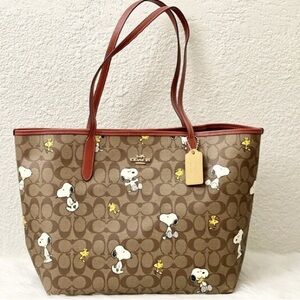 Coach Signature Snoopy Woodstock Tote